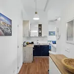 Sunset View Housboat With Sundeck,ac&heating בית נופש ברטיסלאבה