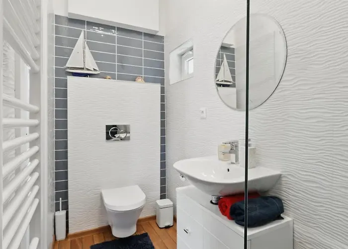 別荘 Sunset View Housboat With Sundeck,ac&heating *